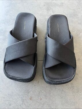 Zara Black Crisscross Slide Sandals